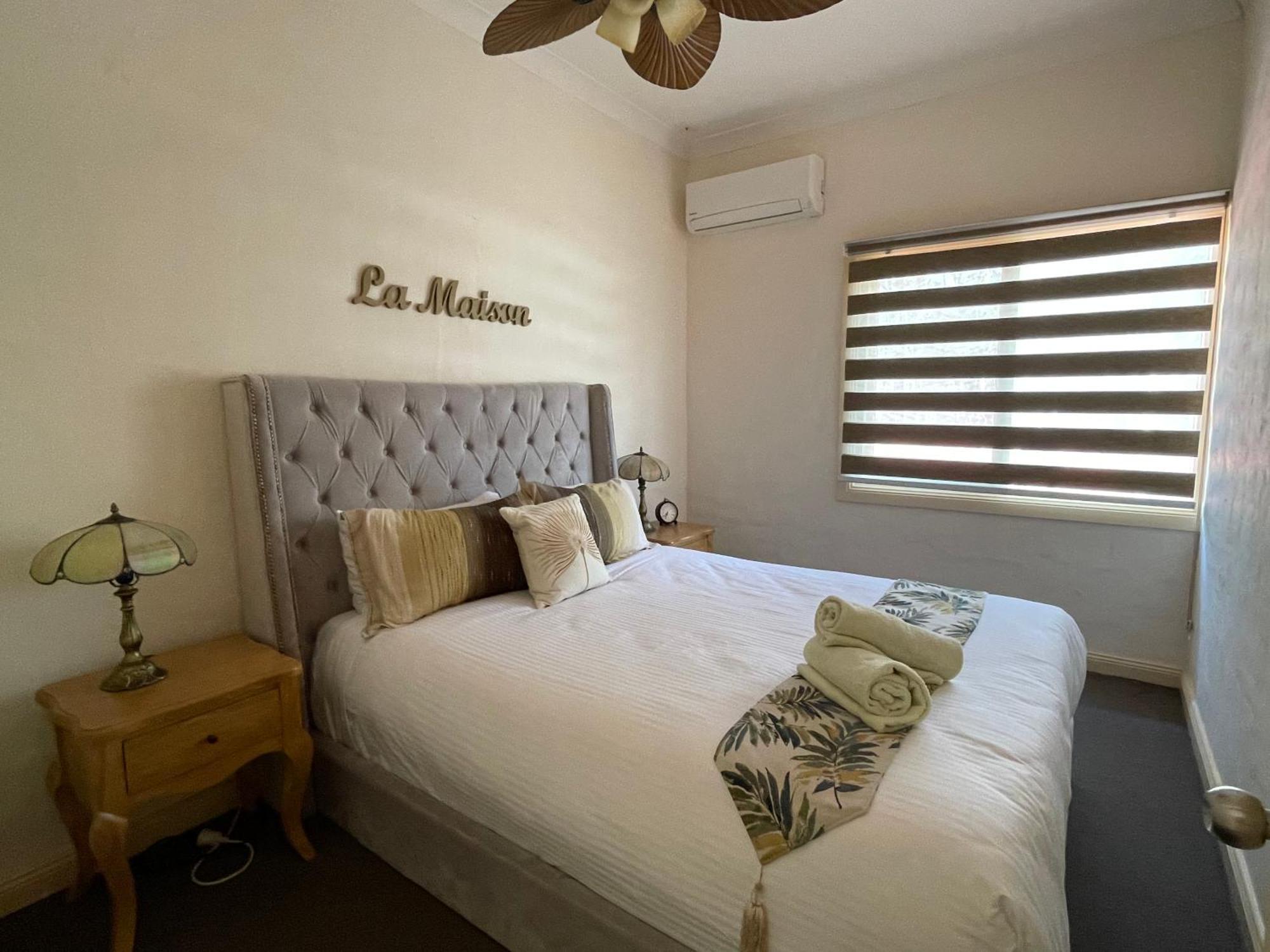 Villa Provence Поколбин Екстериор снимка