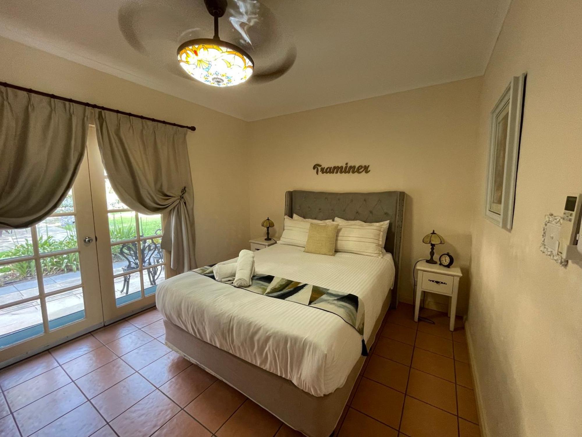 Villa Provence Поколбин Екстериор снимка